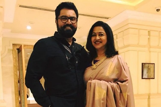 Radikaa SarathKumar vijayaprabha