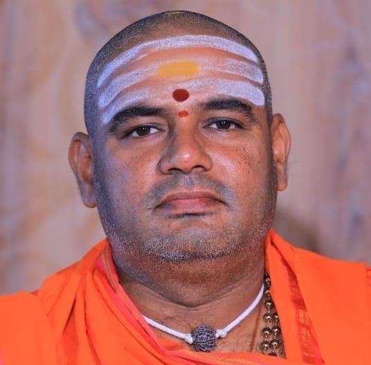 Niranjananandapuri Swamiji vijayaprabha