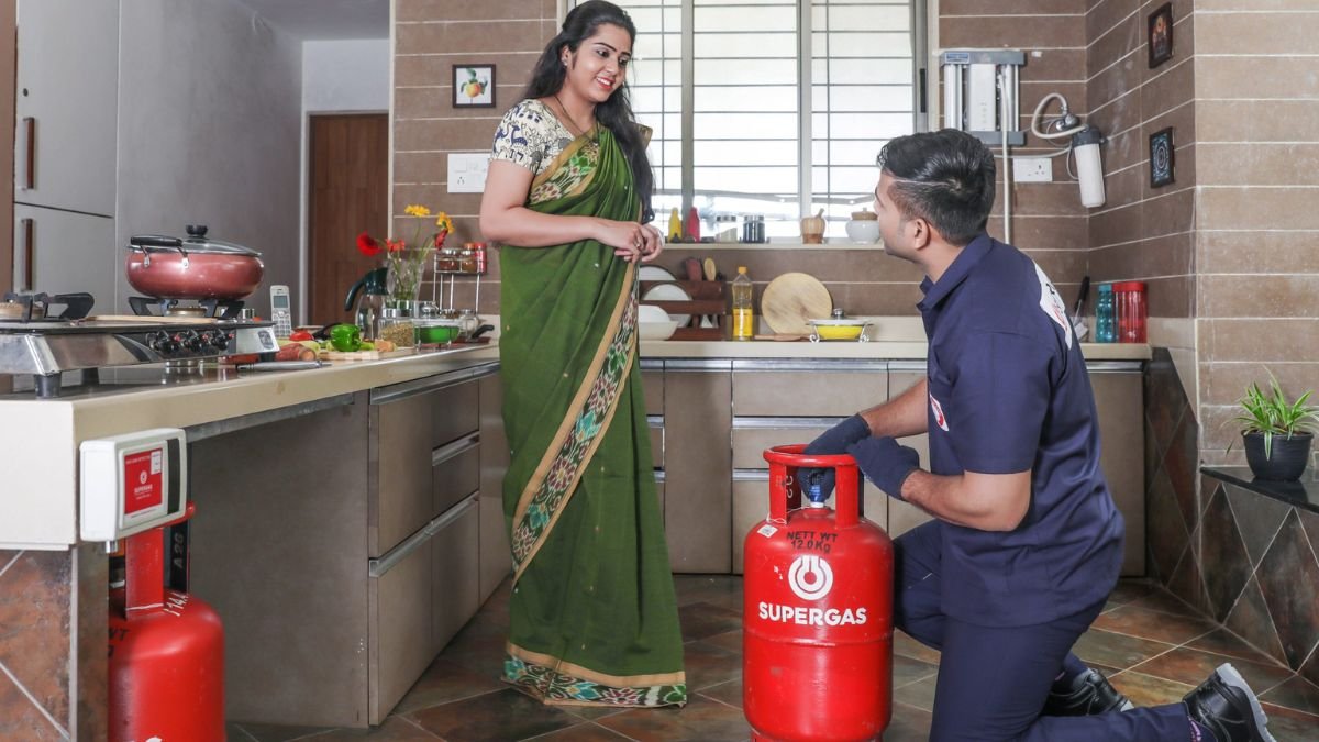 Gas cylinder